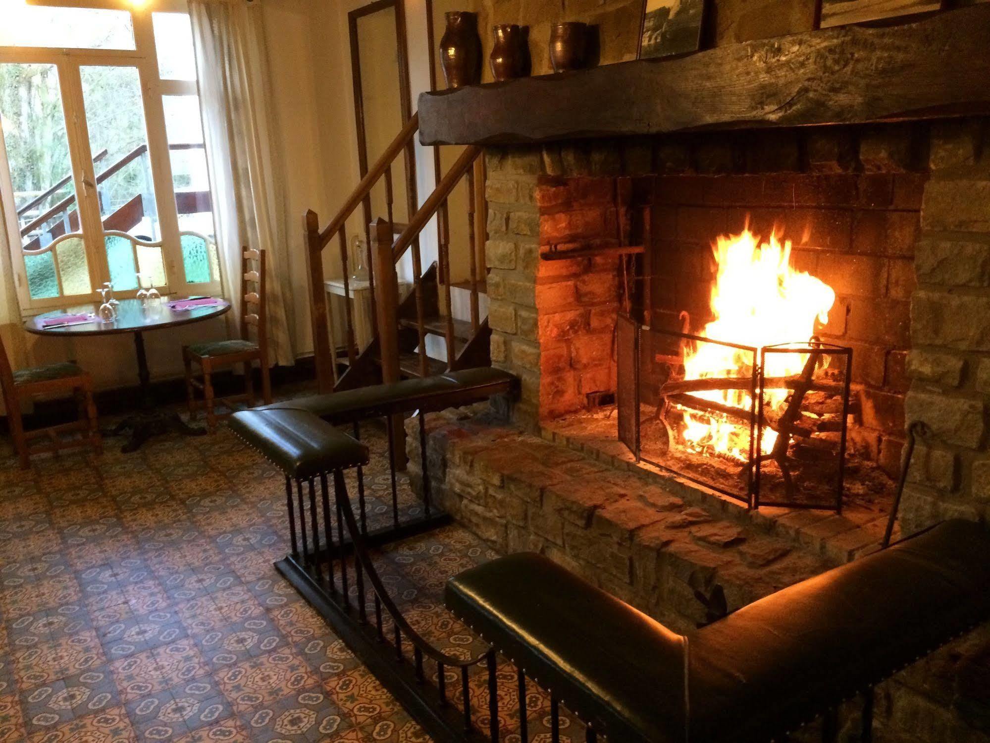Auberge Du Moulin D'Audenfort Audrehem 외부 사진